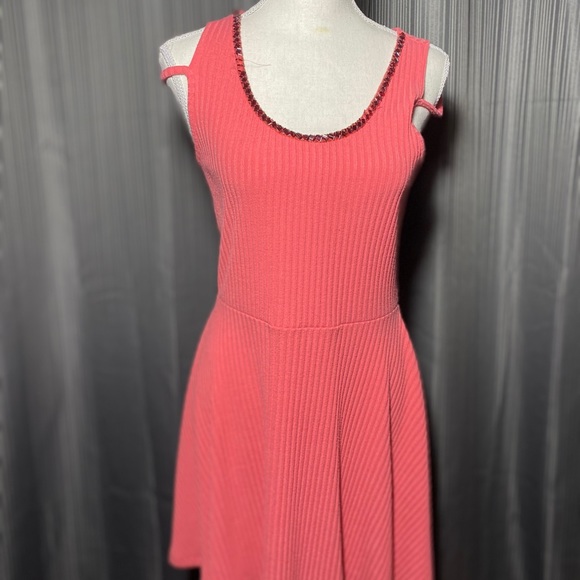 baby pink mini dress - Picture 6 of 12